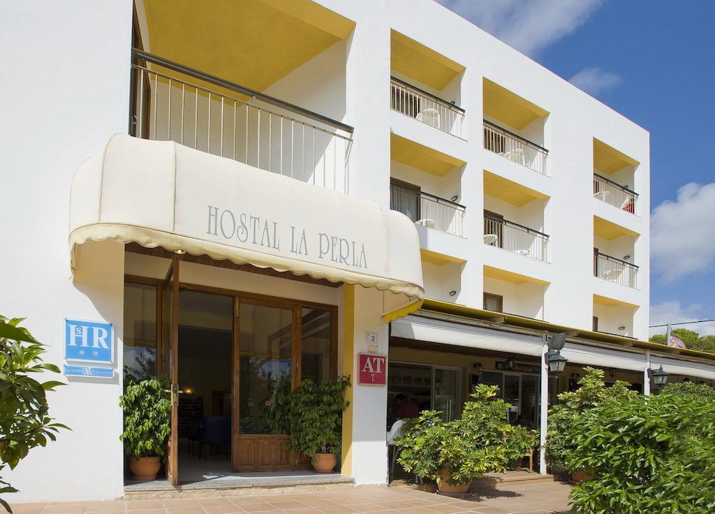 Hostal La Perla Es Cana Exterior foto